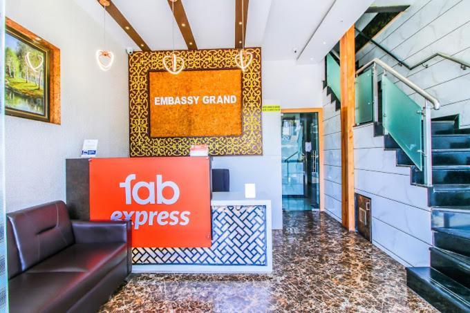 Hotel Embassy Grand Near Us Embassy Bkc Mumbai Bagian luar foto